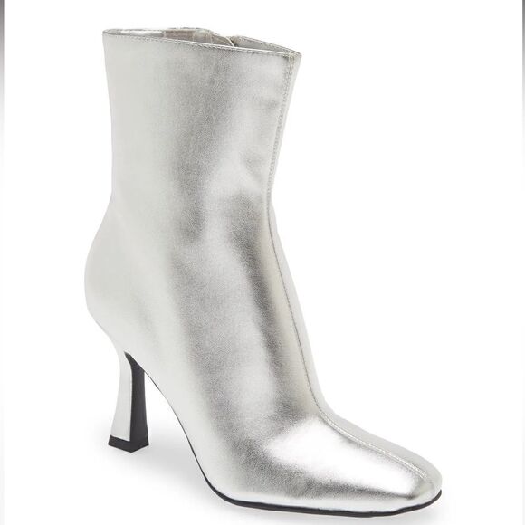Silver Open Edit Nordstrom Hesper Bootie Size 8.5 - Picture 1 of 11